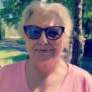 Meet your Posher, Carol